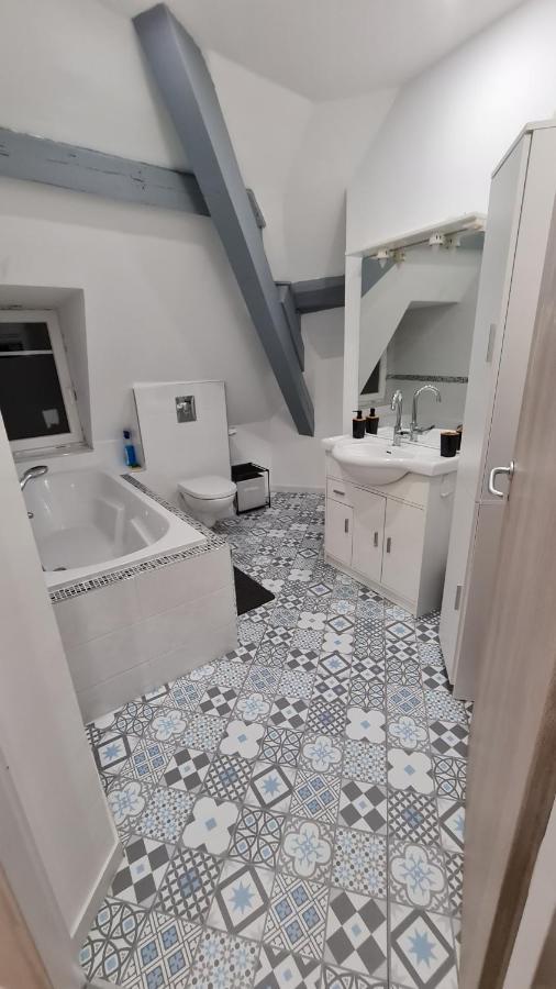 Magnifique Appartement Refait A Neuf Pont-Saint-Vincent Exteriör bild